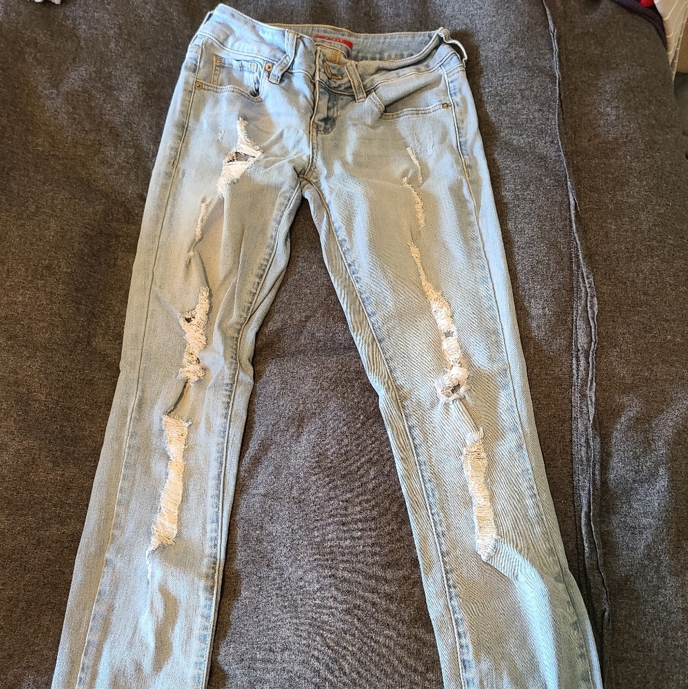 Ripped jeans